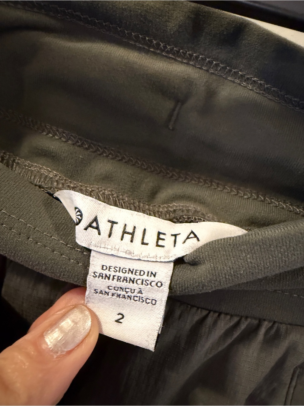 Athleta Set of 2 Trekkie North Like New Joggers! Olive/Gray + Black - Picture 3 of 8